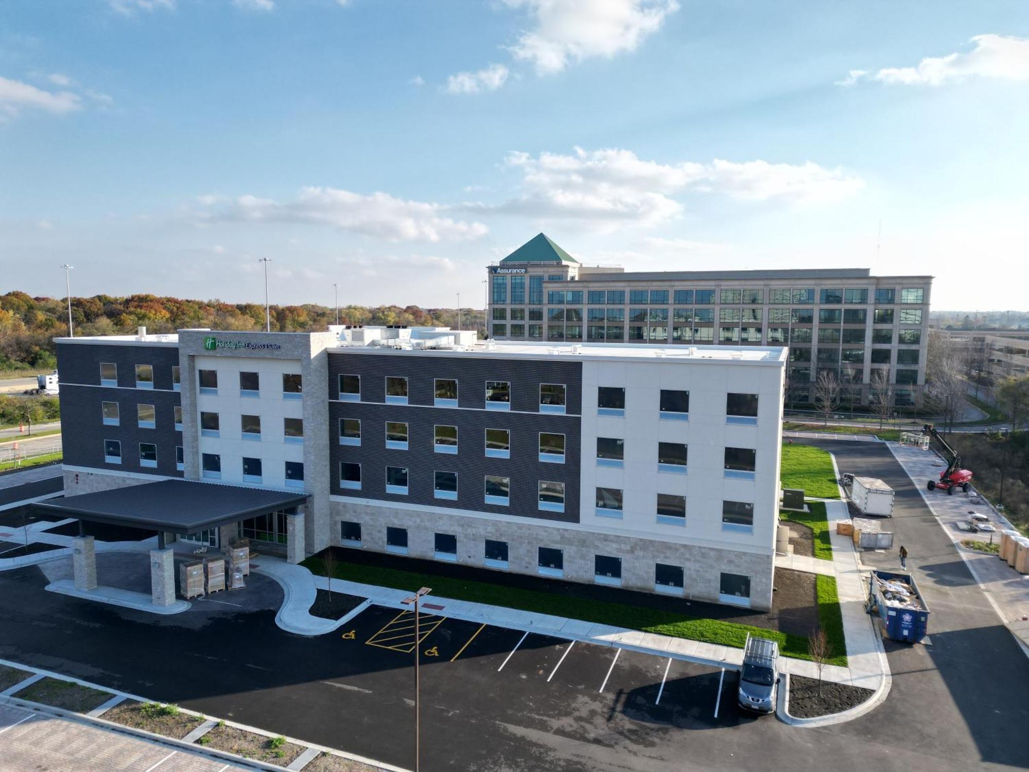 Holiday Inn Express & Suites Chicago Schaumburg By Ihg Экстерьер фото